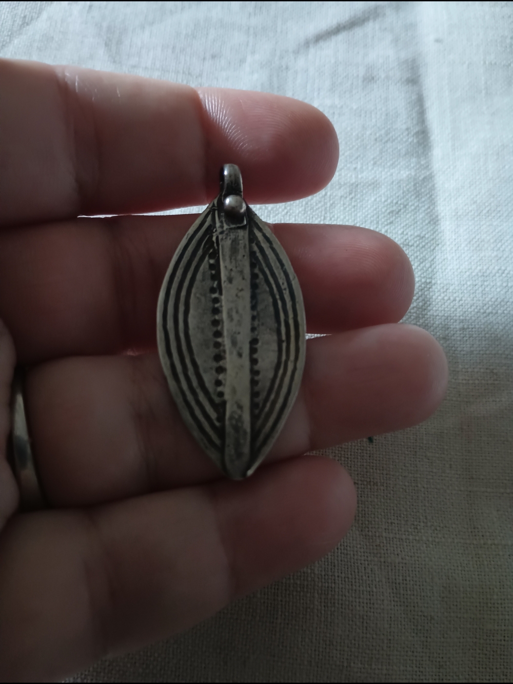 Handcrafted Sterliing Silver 850  Tribal Leaf  Pendant Necklace - Women Jewelry
